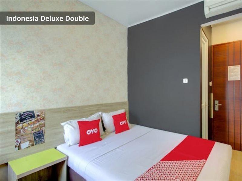 Hotel O Gambir Near Juanda Station Formerly Bunga Dahlia Джакарта Екстериор снимка